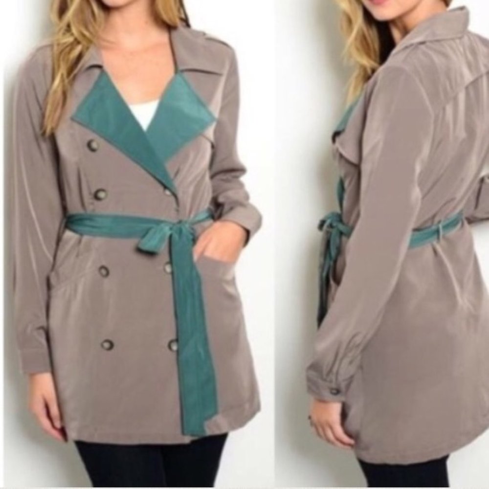 Lightweight Taupe Trench Spy Coat! Made in USA - Picture 1 of 2